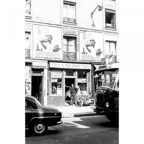 Maurice Bonnel : Au Vieux Bougnat, rue de Sèvres, Paris, 1950